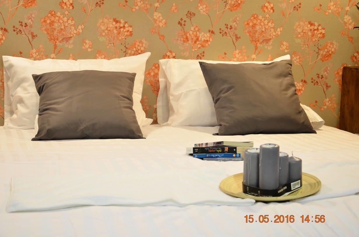 Goodfellas Thong Lo Hostel #Check In Time Needed# Bangkok Exteriör bild